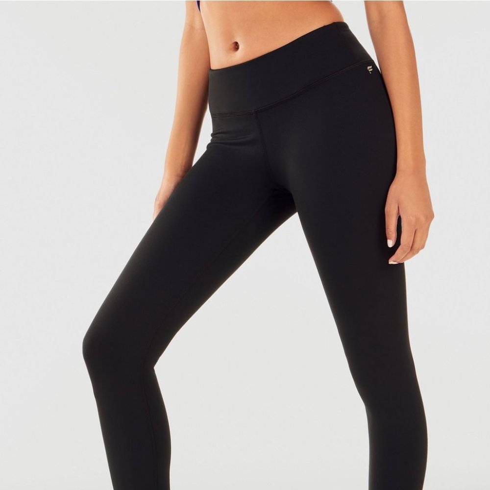 Fabletics Salar Capri - image 1